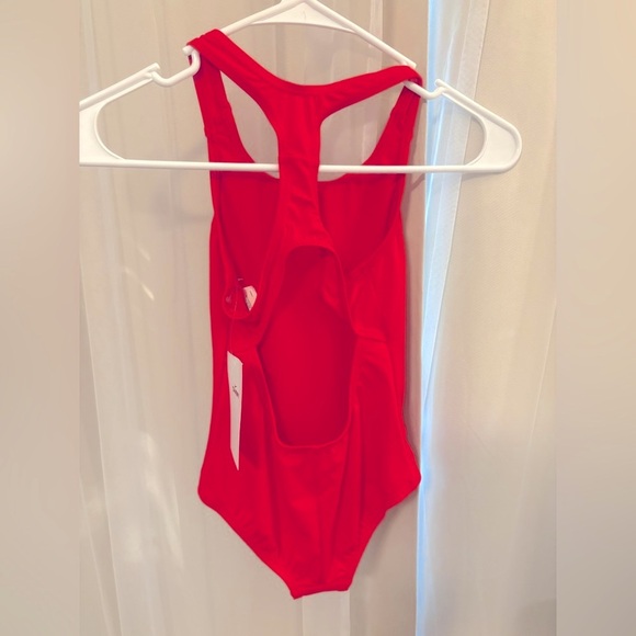 NEW Nike Girls’ One-Piece Swimsuit – XS – New with Tags - Picture 5 of 5